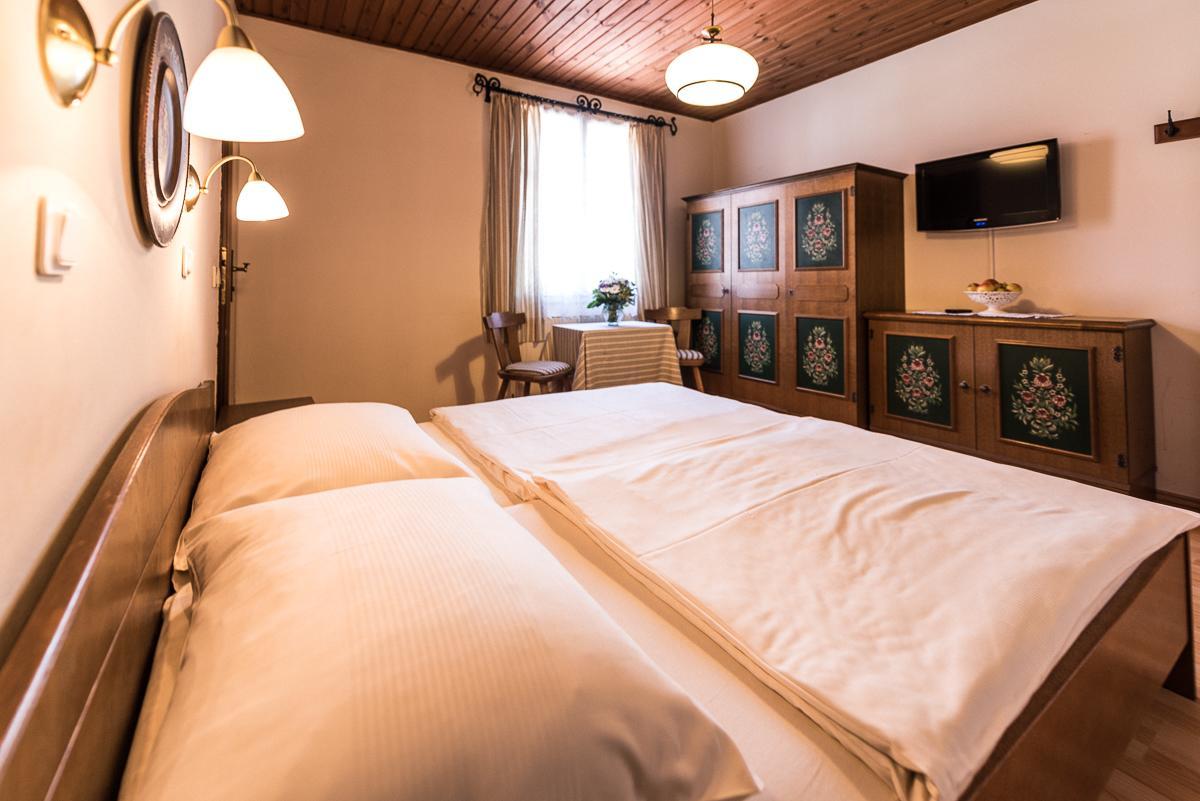 Gasthof Zum Hirschen Burgau Kültér fotó