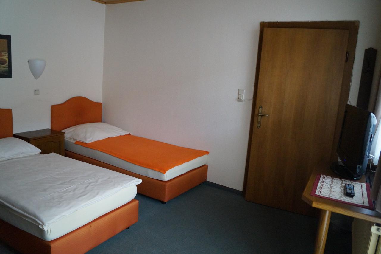 Gasthof Zum Hirschen Burgau Kültér fotó